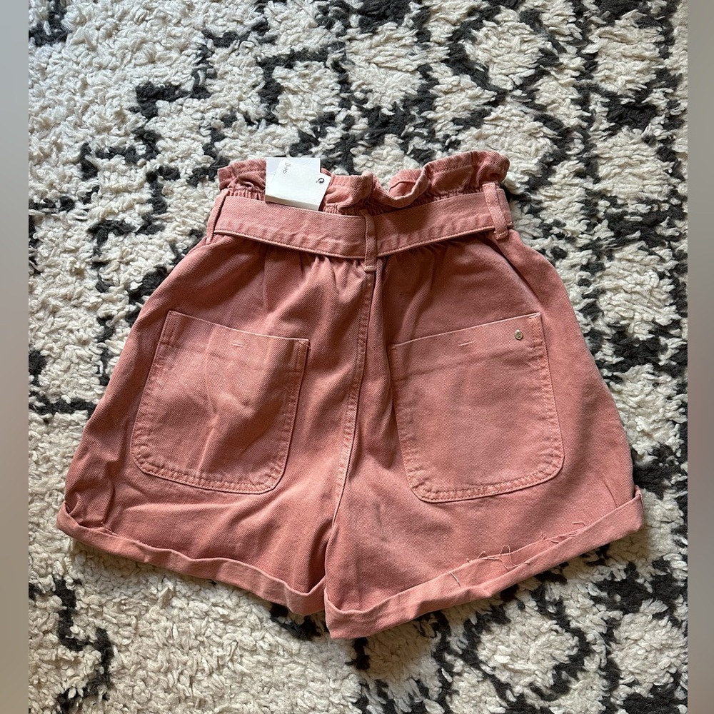 NWT ZARA BAGGY PAPERBAG SHORTS WITH BELT - Picture 12 of 13